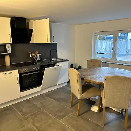 Moderne 80qm Mit Terrasse, Wlan Und Parkplatz - Naehe Nuerburgring * Niederzissen