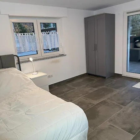 アパート Moderne 80qm Mit Terrasse, Wlan Und Parkplatz - Naehe Nuerburgring *