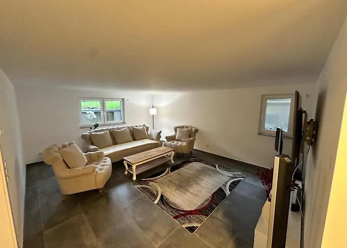 Moderne 80qm Mit Terrasse, Wlan Und Parkplatz - Naehe Nuerburgring Niederzissen